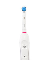 Oral-B PRO 5000 Electric Toothbrush 2 Handle Pack incl. 4 Brush Head Refills & Travel Case